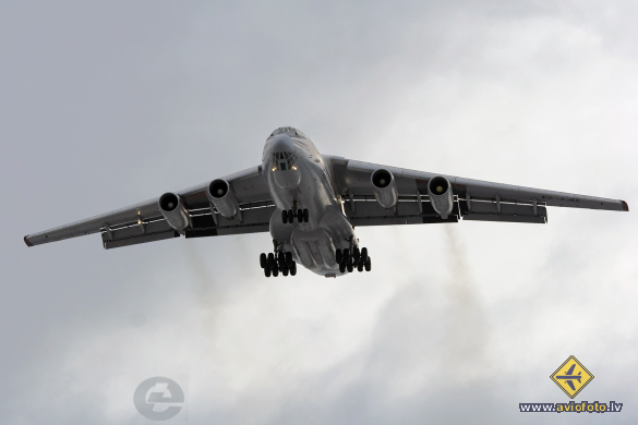 Ilyushin Il-76T